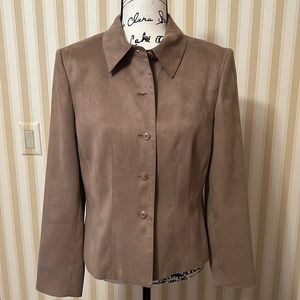 Talbots woman’s Fully lined faux suede women’s button blazer/jacket, size 8